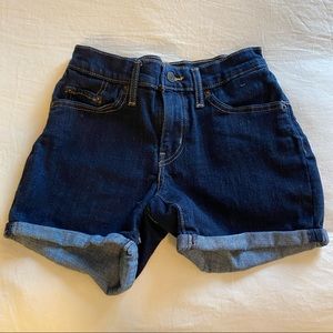 Levi’s Mid Length Shorts